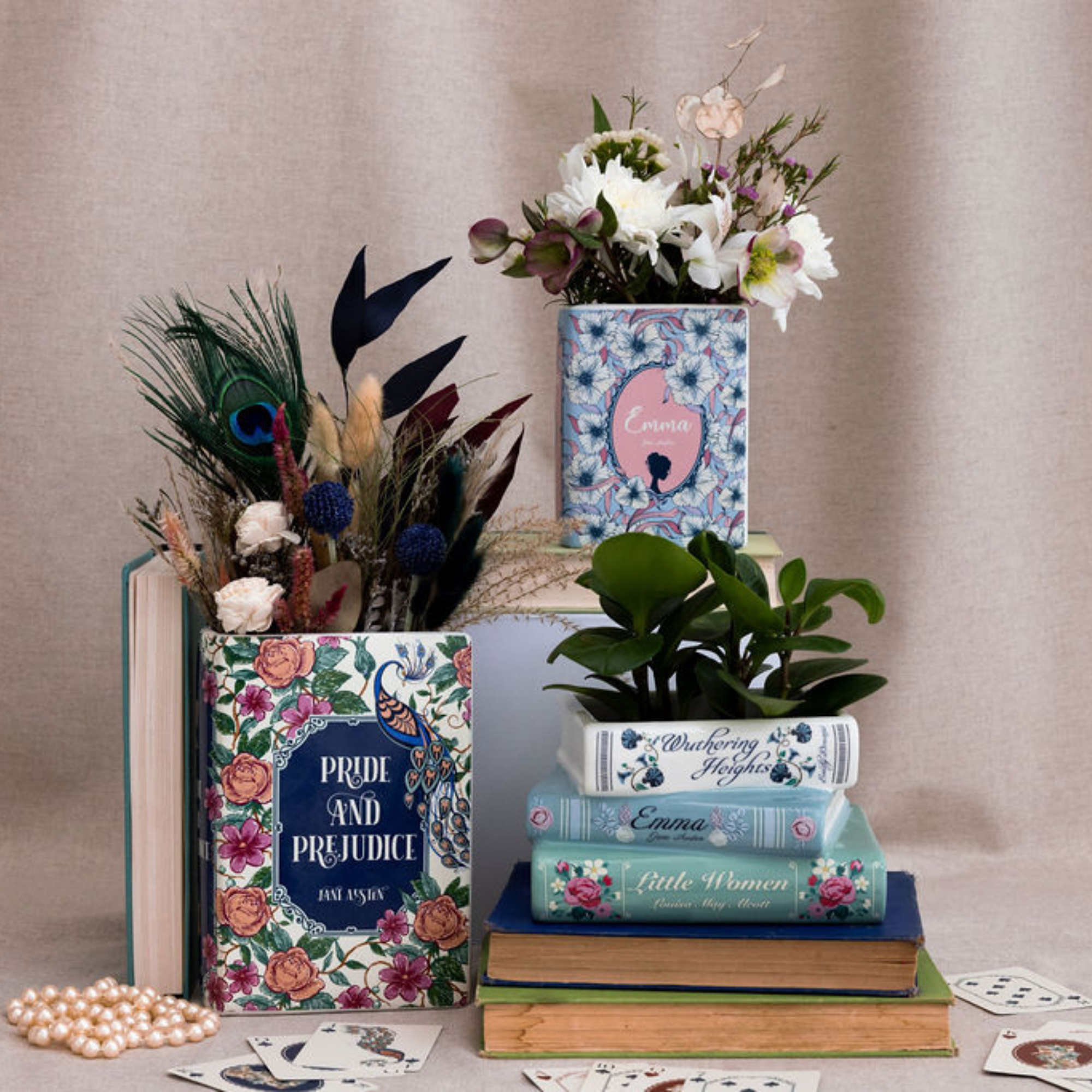 Small Book Vase, Emma