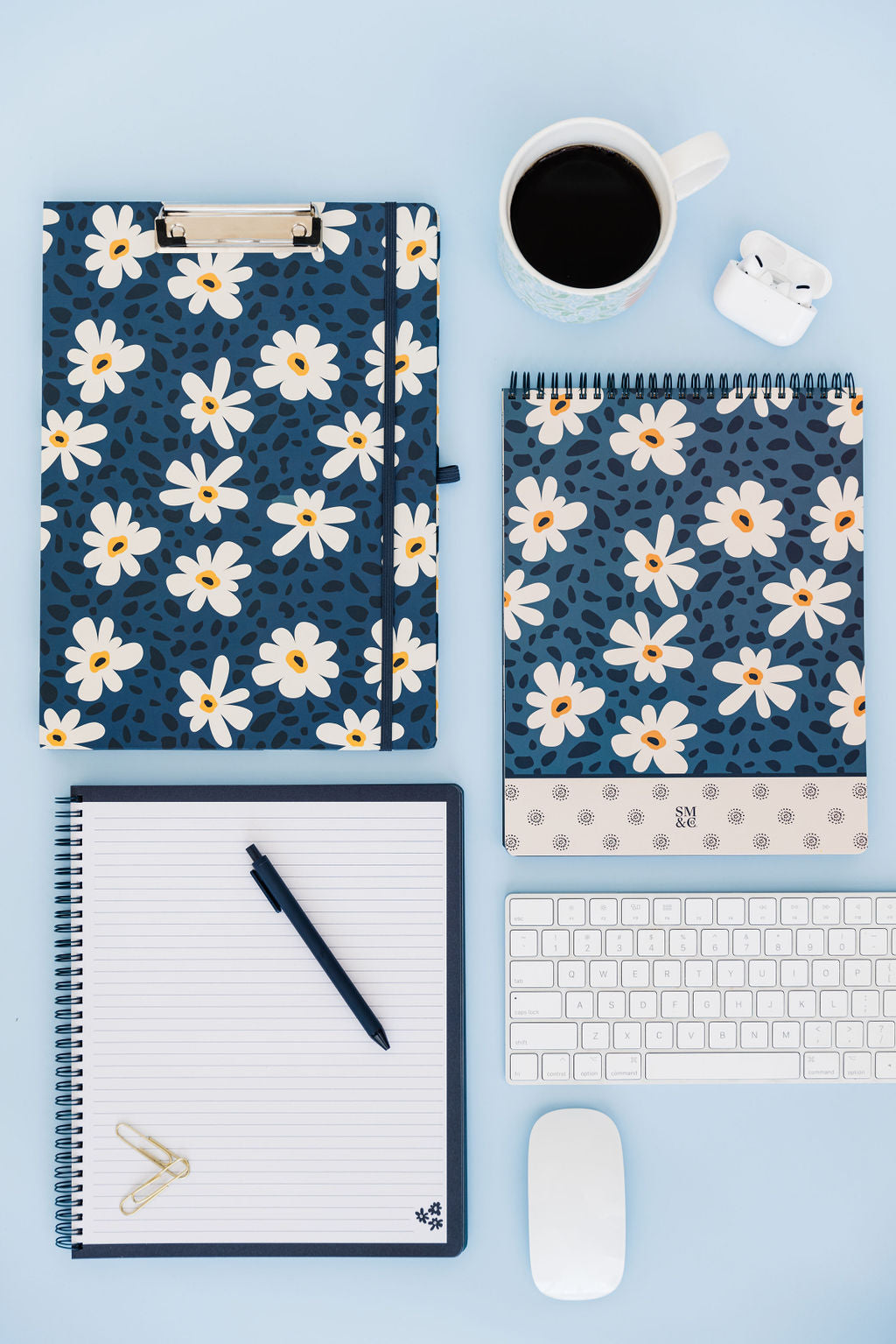 Clipboard Folio, Leopard Daisy
